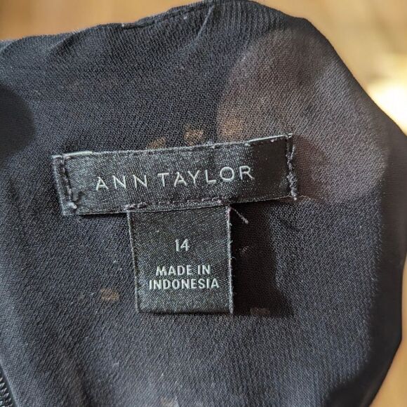 Ann Taylor black and white polka dot sleeveless tank top blouse - Picture 3 of 4